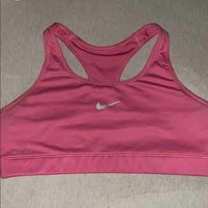 Nike top